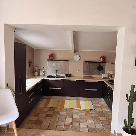 Maison De Bord De ,hyeres, 3 Chambres, Jardin, Calme Holiday home