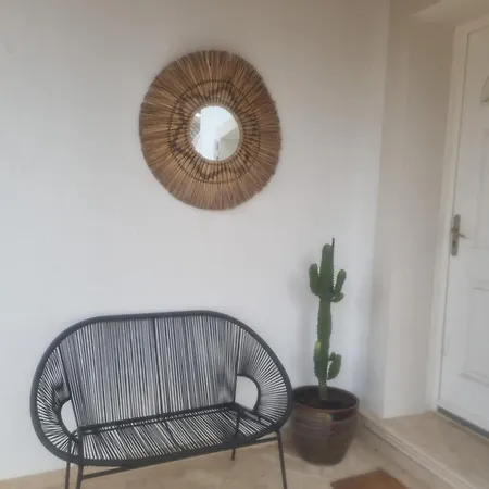 Σπίτι διακοπών Maison De Bord De ,hyeres, 3 Chambres, Jardin, Calme *
