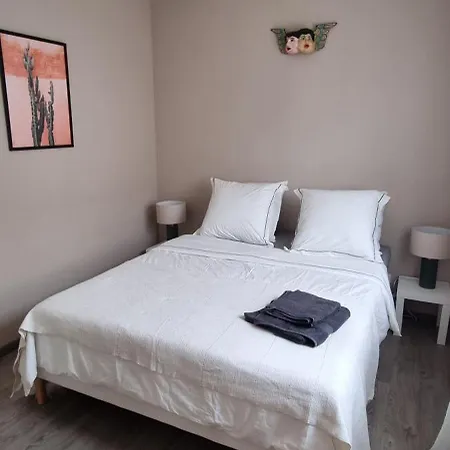 Maison De Bord De ,hyeres, 3 Chambres, Jardin, Calme Σπίτι διακοπών