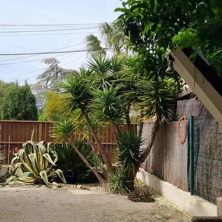 Maison De Bord De ,hyeres, 3 Chambres, Jardin, Calme * Ιέρ