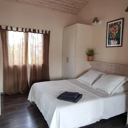 Maison De Bord De ,hyeres, 3 Chambres, Jardin, Calme Hyeres
