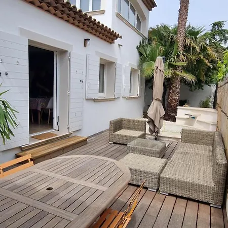 Σπίτι διακοπών Maison De Bord De ,hyeres, 3 Chambres, Jardin, Calme