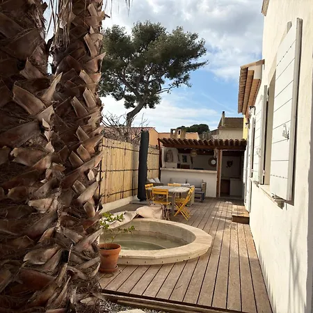 Maison De Bord De ,hyeres, 3 Chambres, Jardin, Calme Σπίτι διακοπών